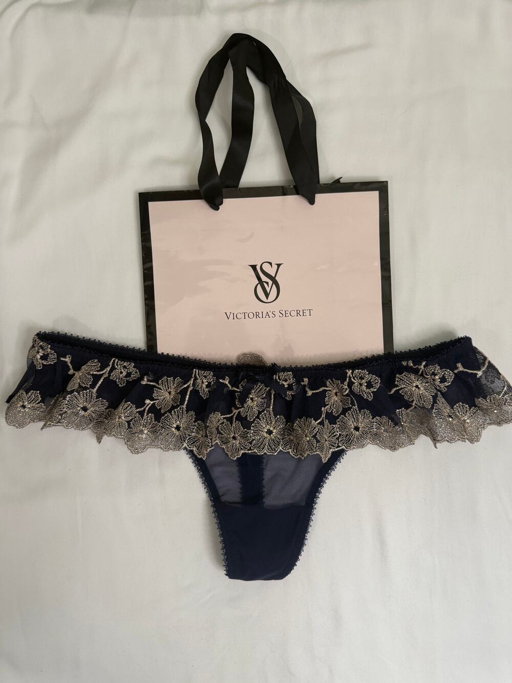 NWT Victoria’s Secret Black Sheer & Lace Thong Panty Navy & Gold Size M 2012